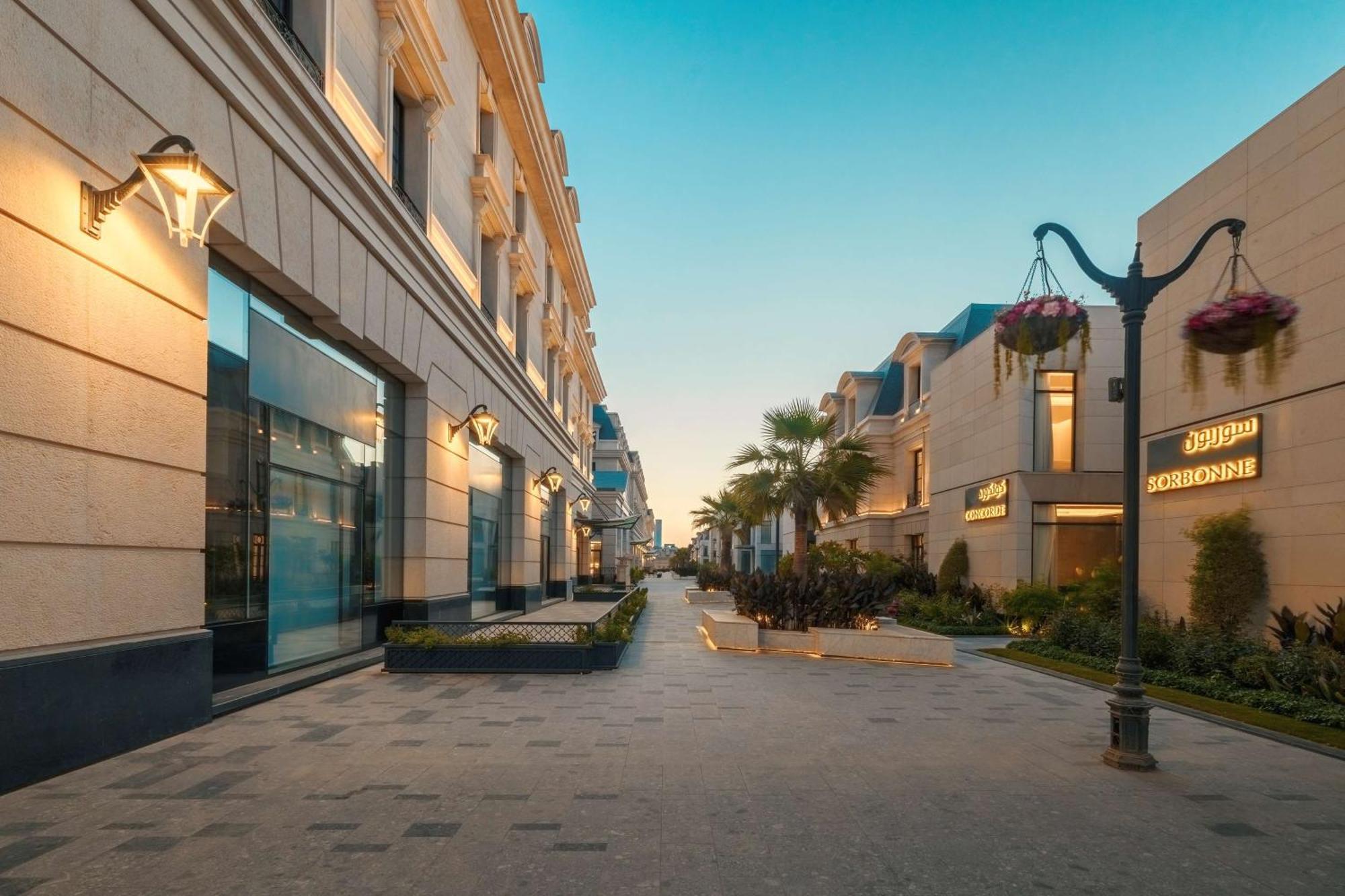 Mansard Riyadh, A Radisson Collection Hotel Kültér fotó The Village Outlet