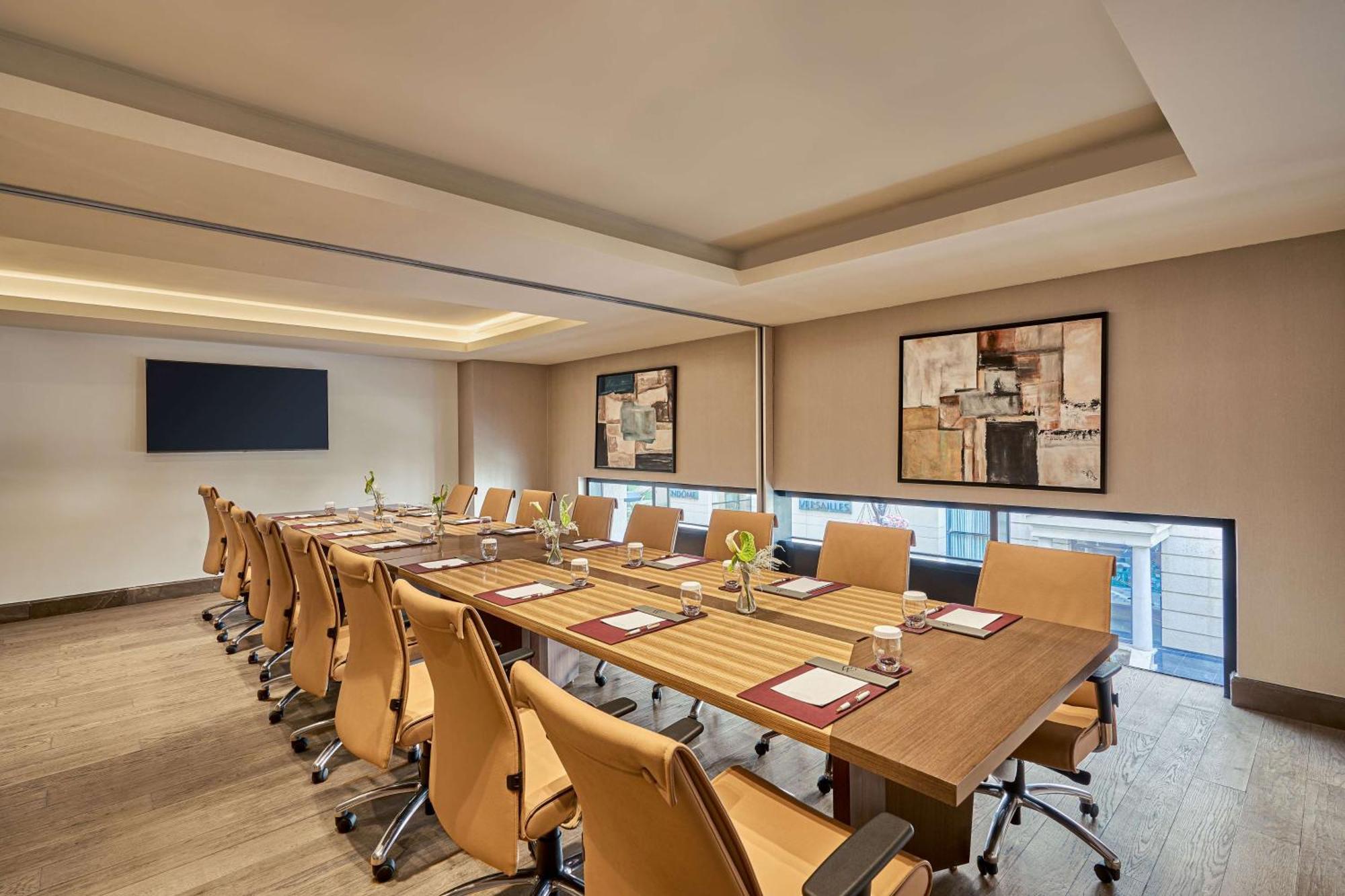 Mansard Riyadh, A Radisson Collection Hotel Kültér fotó Meeting room